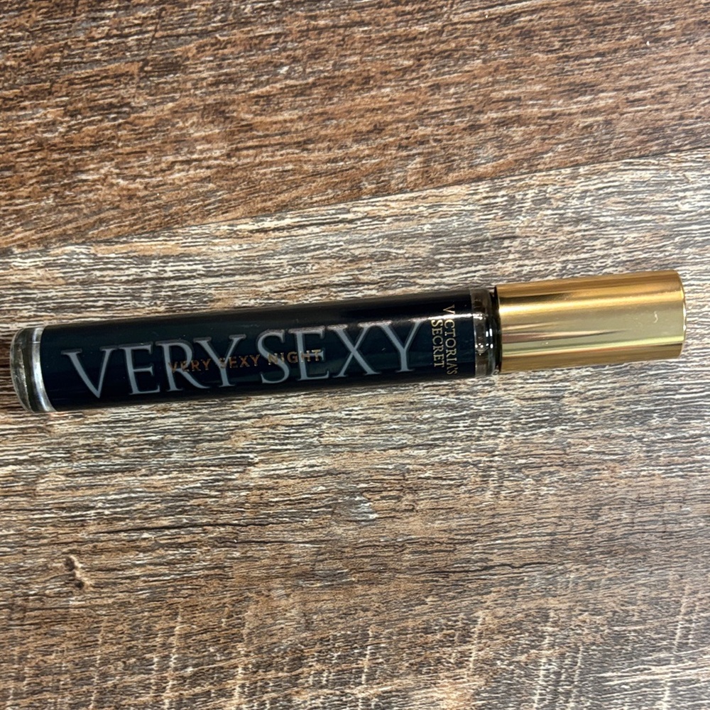 Victoria's Secret Very Sexy Black Rollerball